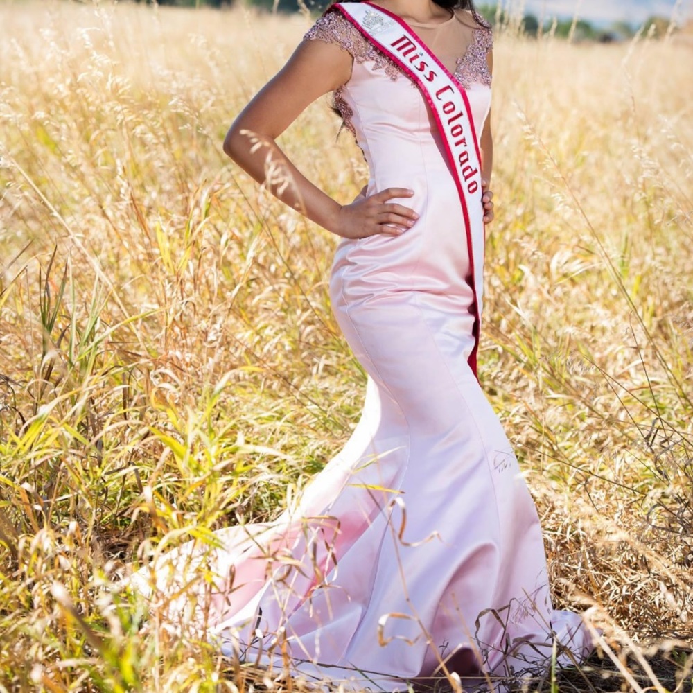 pink mermaid gown | pageant dress |prom dress| Sherri hill